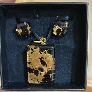 Murano glass earring and necklace set